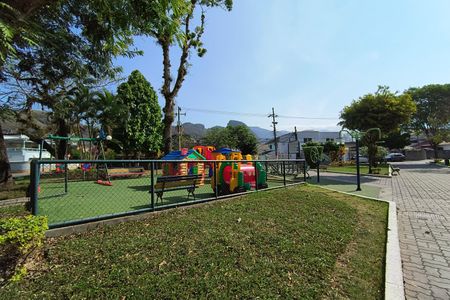 Casa de condomínio para alugar com 120m², 4 quartos e 1 vaga Casa de condomínio para alugar com 120m², 4 quartos e 1 vagaÁrea comum