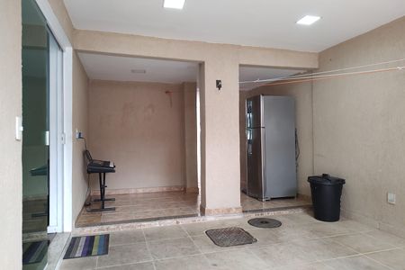 Casa de condomínio para alugar com 120m², 4 quartos e 1 vaga Casa de condomínio para alugar com 120m², 4 quartos e 1 vagaGaragem