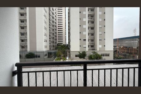 Apartamento à venda com 28m², 1 quarto e 1 vaga Apartamento à venda com 28m², 1 quarto e 1 vagaSacada