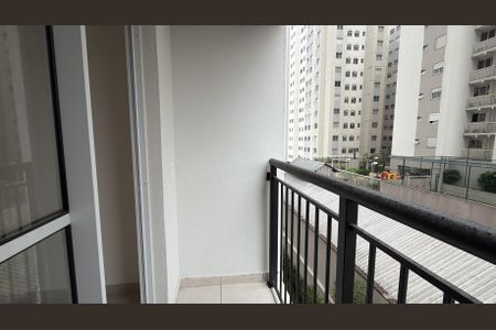Apartamento à venda com 28m², 1 quarto e 1 vaga Apartamento à venda com 28m², 1 quarto e 1 vagaSacada