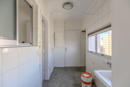 Apartamento à venda com 210m², 3 quartos e 3 vagas Apartamento à venda com 210m², 3 quartos e 3 vagasFoto 17