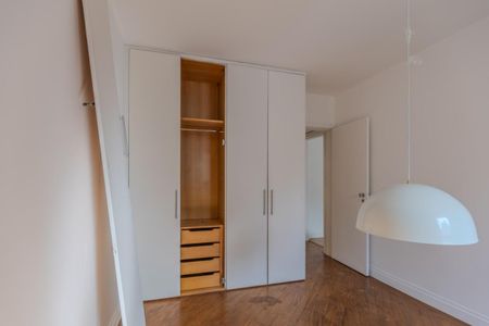 Apartamento à venda com 210m², 3 quartos e 3 vagas Apartamento à venda com 210m², 3 quartos e 3 vagasFoto 22