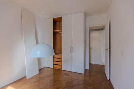 Apartamento à venda com 210m², 3 quartos e 3 vagas Apartamento à venda com 210m², 3 quartos e 3 vagasFoto 23