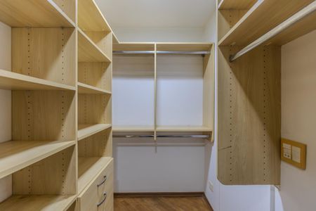 Apartamento à venda com 210m², 3 quartos e 3 vagas Apartamento à venda com 210m², 3 quartos e 3 vagasFoto 37