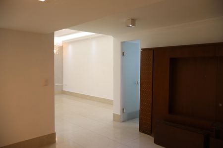 Casa para alugar com 340m², 4 quartos e 3 vagasSala 
