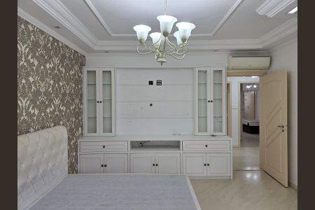 Casa para alugar com 340m², 4 quartos e 3 vagas Casa para alugar com 340m², 4 quartos e 3 vagasSuíte 01