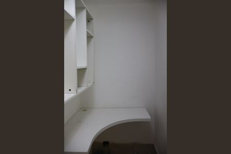 Casa para alugar com 340m², 4 quartos e 3 vagasEscritório