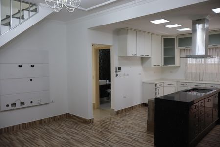 Casa para alugar com 340m², 4 quartos e 3 vagasCozinha 
