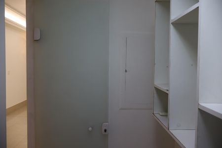 Casa para alugar com 340m², 4 quartos e 3 vagasEscritório