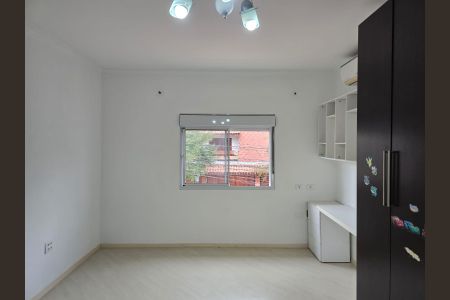 Casa para alugar com 340m², 4 quartos e 3 vagas Casa para alugar com 340m², 4 quartos e 3 vagasQuarto 04