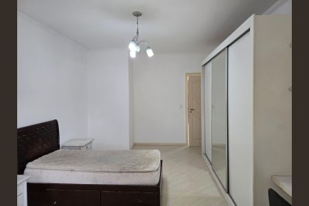 Casa para alugar com 340m², 4 quartos e 3 vagas Casa para alugar com 340m², 4 quartos e 3 vagasSuíte 03