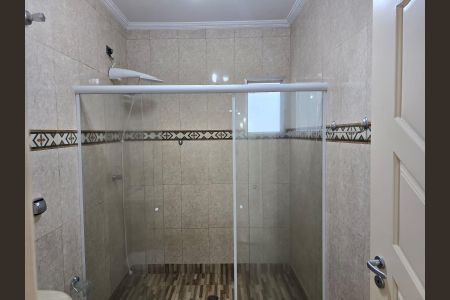 Casa para alugar com 340m², 4 quartos e 3 vagas Casa para alugar com 340m², 4 quartos e 3 vagasBanheiro Social