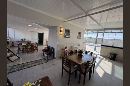 Apartamento à venda com 80m², 3 quartos e 2 vagas Apartamento à venda com 80m², 3 quartos e 2 vagasSalão de Festas