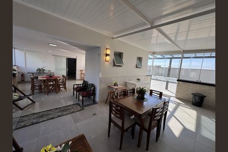 Apartamento à venda com 80m², 3 quartos e 2 vagas Apartamento à venda com 80m², 3 quartos e 2 vagasSalão de Festas