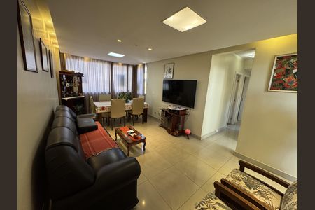 Apartamento à venda com 80m², 3 quartos e 2 vagas Apartamento à venda com 80m², 3 quartos e 2 vagasSala