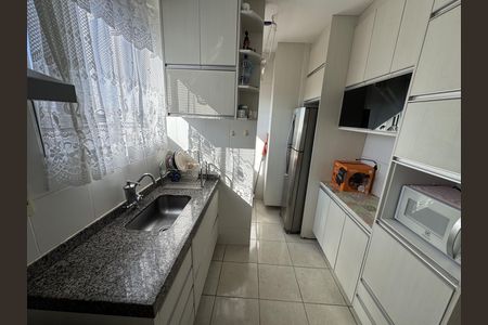 Apartamento à venda com 80m², 3 quartos e 2 vagas Apartamento à venda com 80m², 3 quartos e 2 vagasCozinha