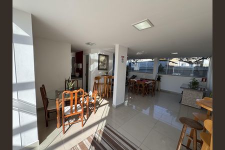Apartamento à venda com 80m², 3 quartos e 2 vagas Apartamento à venda com 80m², 3 quartos e 2 vagasSalão de Festas