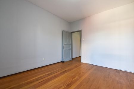 Casa para alugar com 130m², 3 quartos e sem vaga Casa para alugar com 130m², 3 quartos e sem vagaQuarto 1