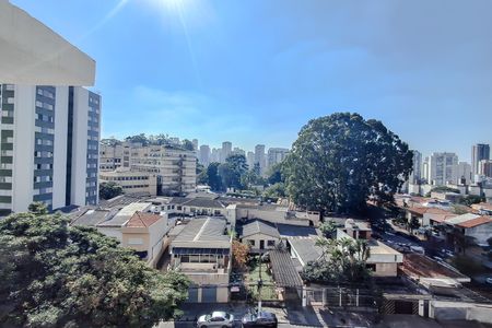 Apartamento para alugar com 72m², 2 quartos e 1 vaga Apartamento para alugar com 72m², 2 quartos e 1 vagaVista do Quarto 1