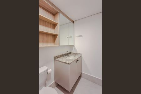 Apartamento para alugar com 72m², 2 quartos e 1 vaga Apartamento para alugar com 72m², 2 quartos e 1 vagaBanheiro