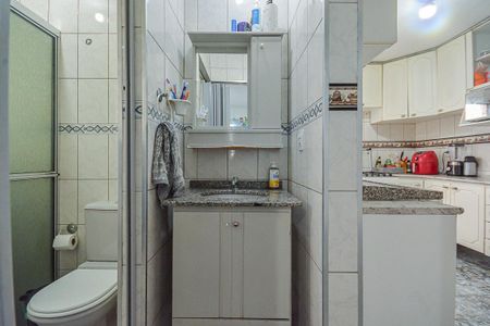 Apartamento à venda com 78m², 2 quartos e 1 vaga Apartamento à venda com 78m², 2 quartos e 1 vagaBanheiro