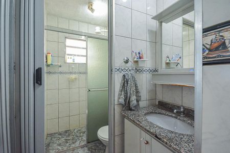 Apartamento à venda com 78m², 2 quartos e 1 vaga Apartamento à venda com 78m², 2 quartos e 1 vagaBanheiro