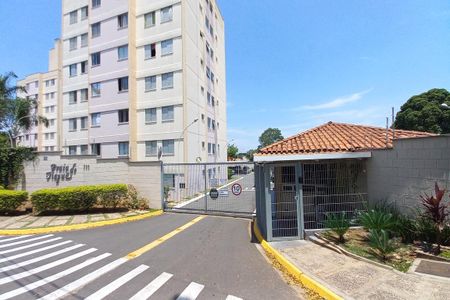 Apartamento à venda com 60m², 2 quartos e 1 vaga Apartamento à venda com 60m², 2 quartos e 1 vagaFachada e Portaria