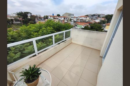 Apartamento à venda com 80m², 2 quartos e 1 vaga Apartamento à venda com 80m², 2 quartos e 1 vagaVaranda