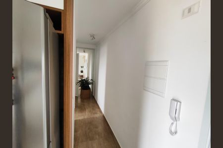 Apartamento à venda com 80m², 2 quartos e 1 vaga Apartamento à venda com 80m², 2 quartos e 1 vagaCorredor