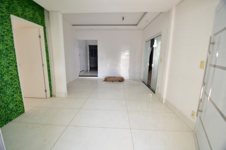 Sala de casa para alugar com 2 quartos, 120m² em Residencial São José, Campinas