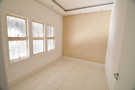 Casa para alugar com 120m², 2 quartos e 1 vagaQuarto 1