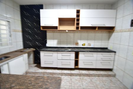 Casa para alugar com 120m², 2 quartos e 1 vagaCozinha