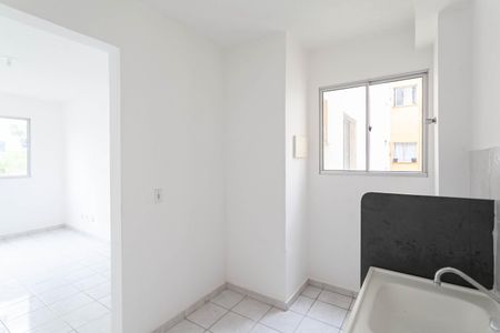 Apartamento para alugar com 65m², 3 quartos e 1 vaga Apartamento para alugar com 65m², 3 quartos e 1 vagaCozinha e Área de Serviço