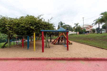 Casa de condomínio para alugar com 207m², 4 quartos e 2 vagas