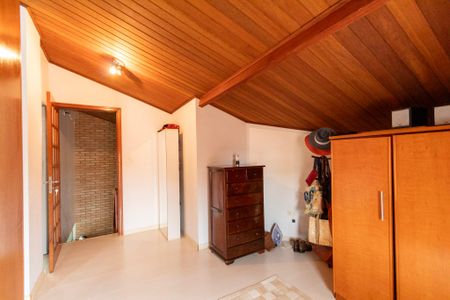Casa de condomínio para alugar com 207m², 4 quartos e 2 vagas
