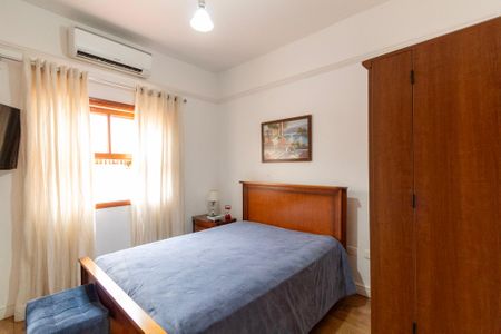 Casa de condomínio para alugar com 207m², 4 quartos e 2 vagas