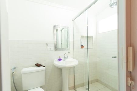 Casa de condomínio para alugar com 207m², 4 quartos e 2 vagas