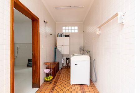 Casa de condomínio para alugar com 207m², 4 quartos e 2 vagas