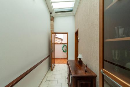 Casa de condomínio para alugar com 207m², 4 quartos e 2 vagas