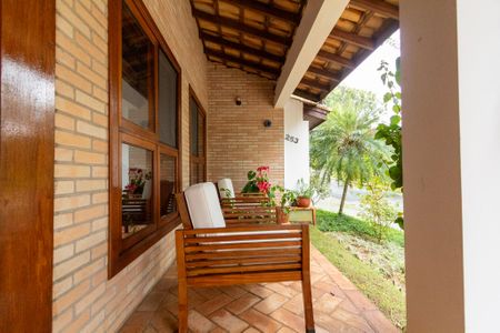 Casa de condomínio para alugar com 207m², 4 quartos e 2 vagas