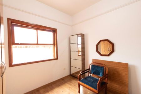 Casa de condomínio para alugar com 207m², 4 quartos e 2 vagas