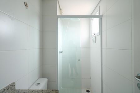 Apartamento à venda com 66m², 3 quartos e 1 vaga Apartamento à venda com 66m², 3 quartos e 1 vagaBanheiro da Suíte