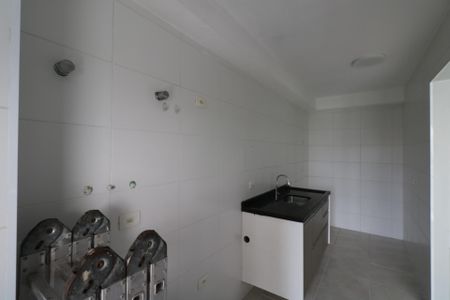 Apartamento à venda com 66m², 3 quartos e 1 vaga Apartamento à venda com 66m², 3 quartos e 1 vagaCozinha e Área de Serviço