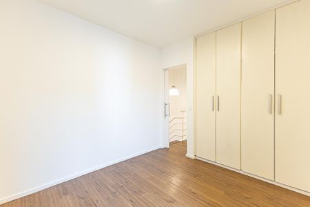Apartamento à venda com 74m², 2 quartos e 2 vagasSuíte 2