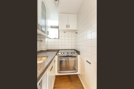 Apartamento à venda com 74m², 2 quartos e 2 vagasCozinha