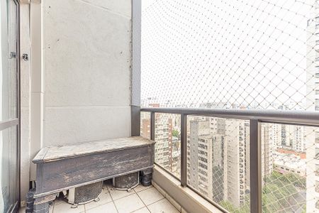 Apartamento à venda com 74m², 2 quartos e 2 vagasVaranda