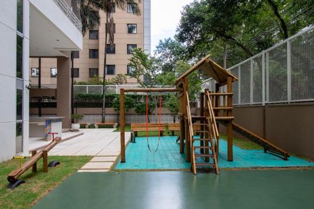 Apartamento à venda com 74m², 2 quartos e 2 vagasÁrea comum - Playground