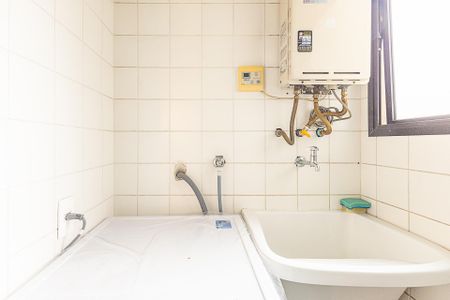Apartamento à venda com 74m², 2 quartos e 2 vagasÁrea de Serviço