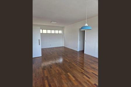 Apartamento para alugar com 130m², 3 quartos e 2 vagas