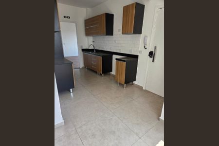 Apartamento para alugar com 130m², 3 quartos e 2 vagas